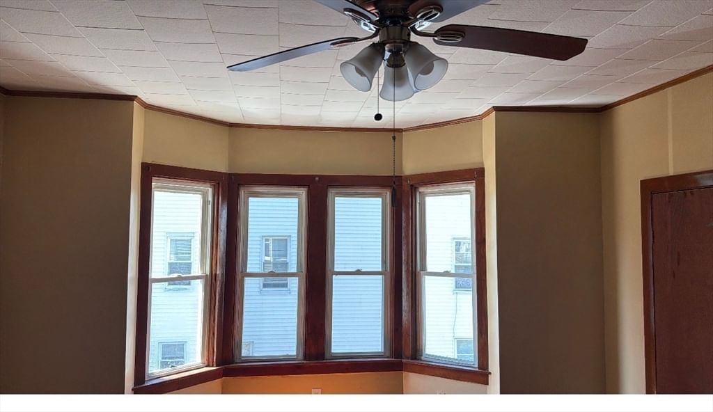 119 Robeson St #2 Fall River — Photo 3 of 14