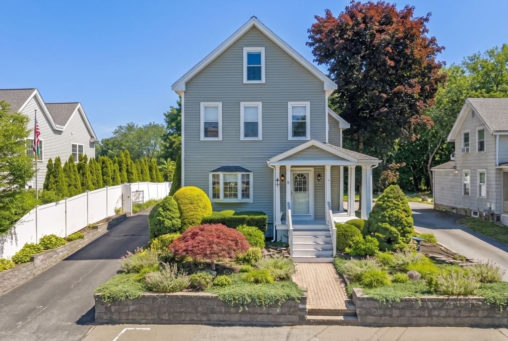 Property at 18 Nahant St, Wakefield, MA 01880
