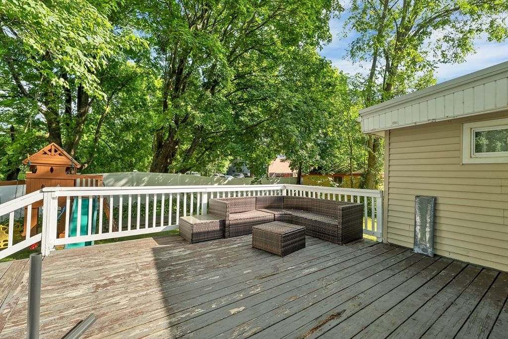 7 9 East River Place Methuen — Photo 21 of 41