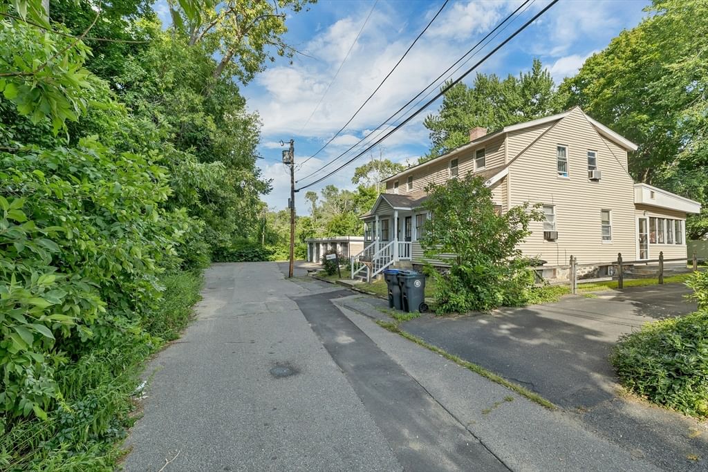 7 9 East River Place Methuen — Photo 6 of 41