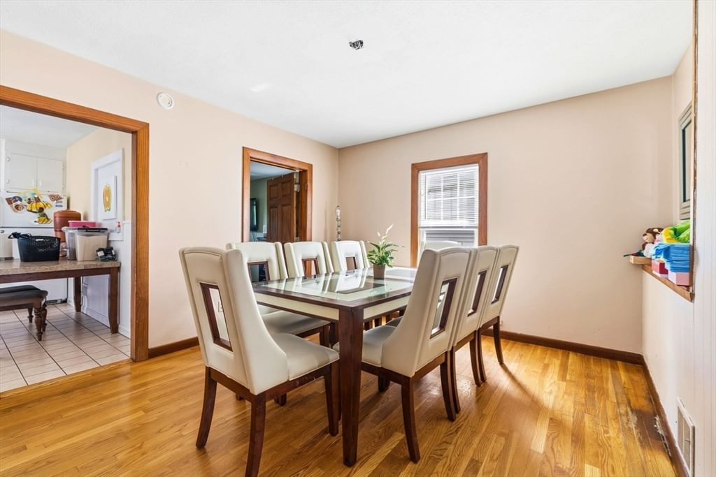 50 Bradford St Everett — Photo 15 of 34