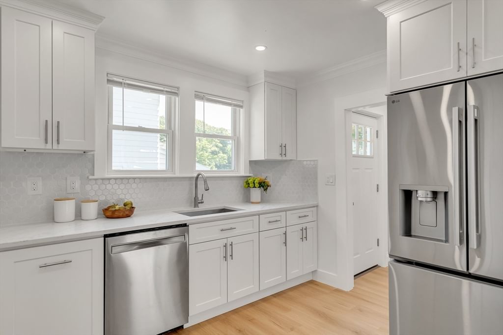 10 Parker Ave Newton — Photo 8 of 42