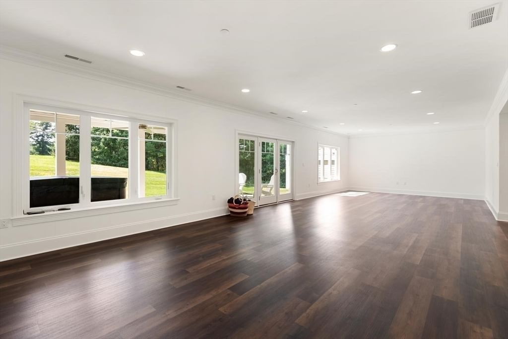 11 Crenshaw Ln #11 Andover — Photo 33 of 42
