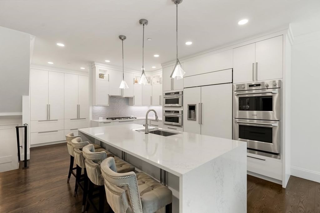 11 Crenshaw Ln #11 Andover — Photo 9 of 42