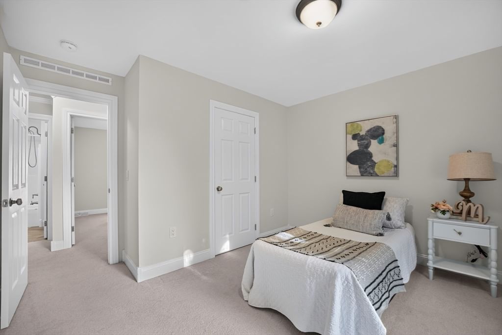 2 Leslie Court Rockland — Photo 10 of 32