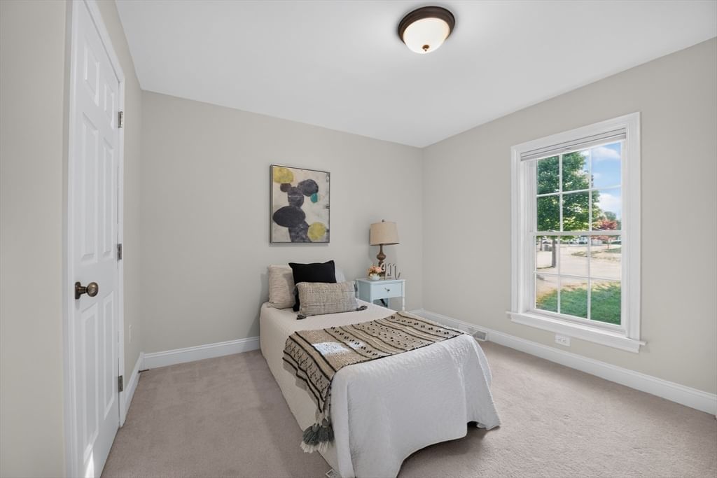 2 Leslie Court Rockland — Photo 21 of 32