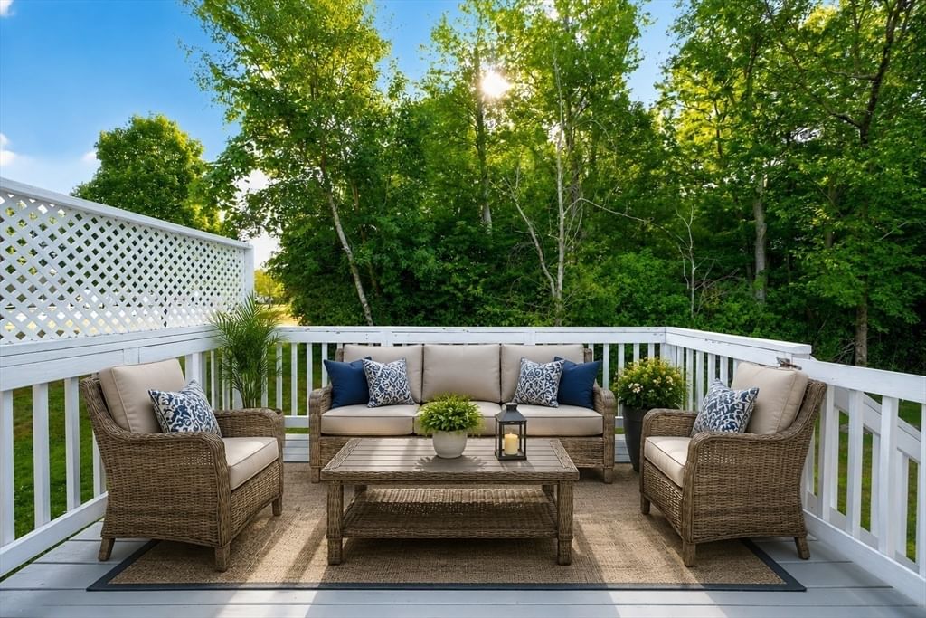 2 Leslie Court Rockland — Photo 30 of 32