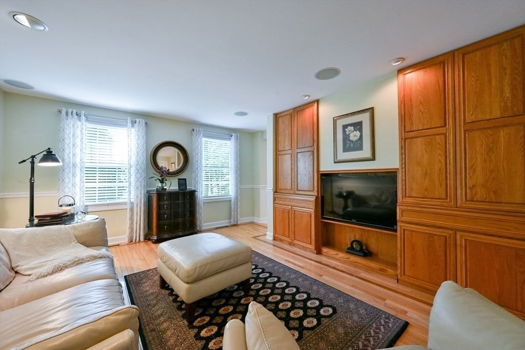 2 Rock Road Attleboro — Photo 16 of 24