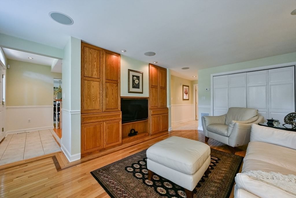 2 Rock Road Attleboro — Photo 17 of 24
