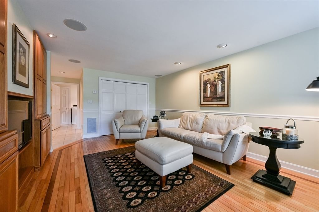 2 Rock Road Attleboro — Photo 18 of 24