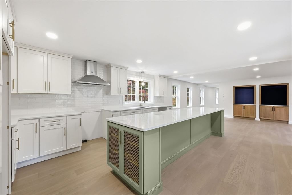 75 Lead Mine Rd Southampton — Photo 19 of 42