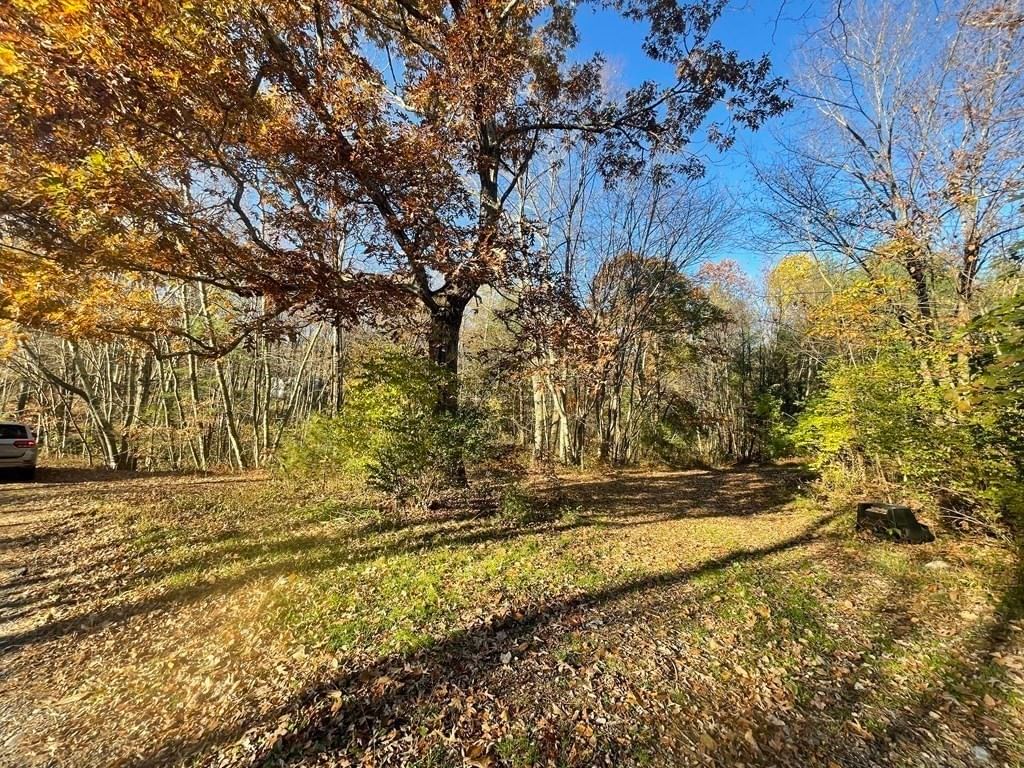 80 Barnett Rd Sutton — Photo 2 of 4