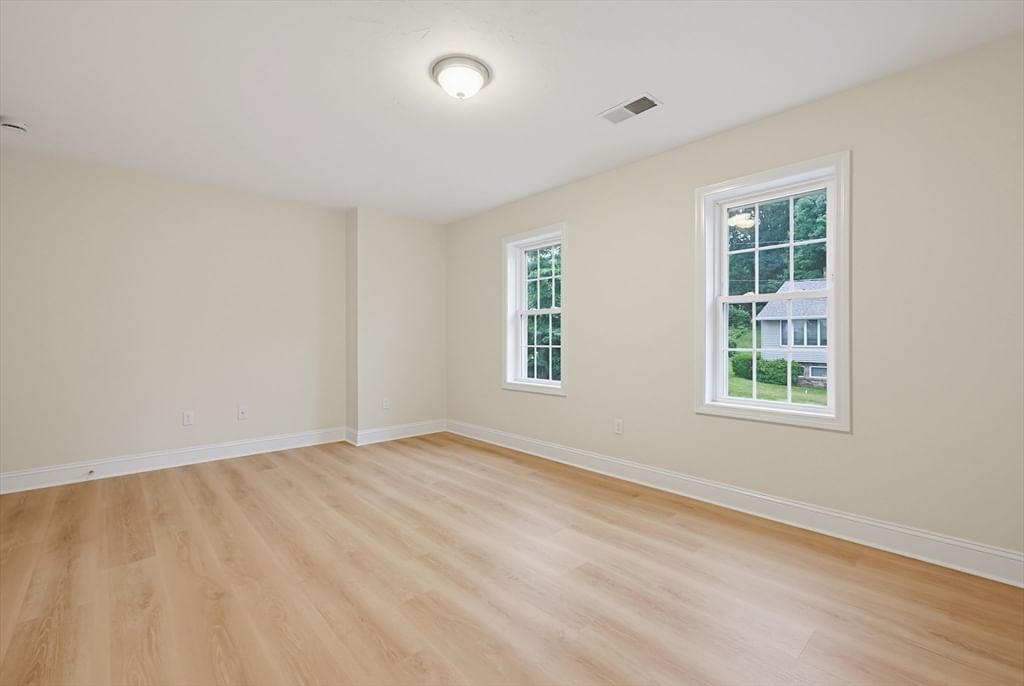 18 Bullard Ave Worcester — Photo 24 of 39