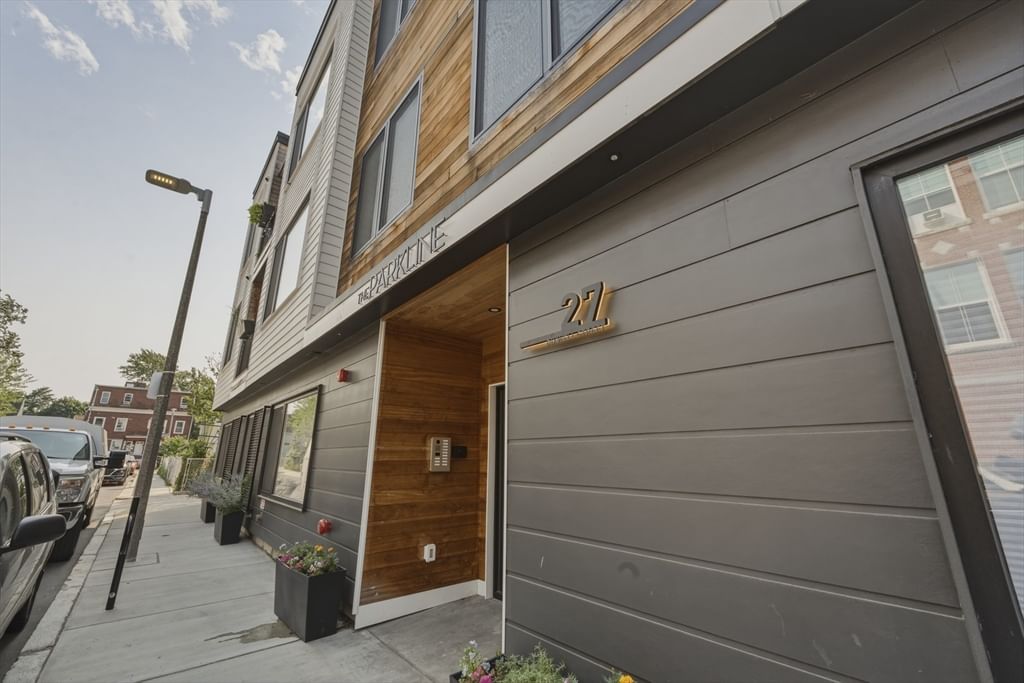 27 Dixwell St #4A Boston — Photo 2 of 21