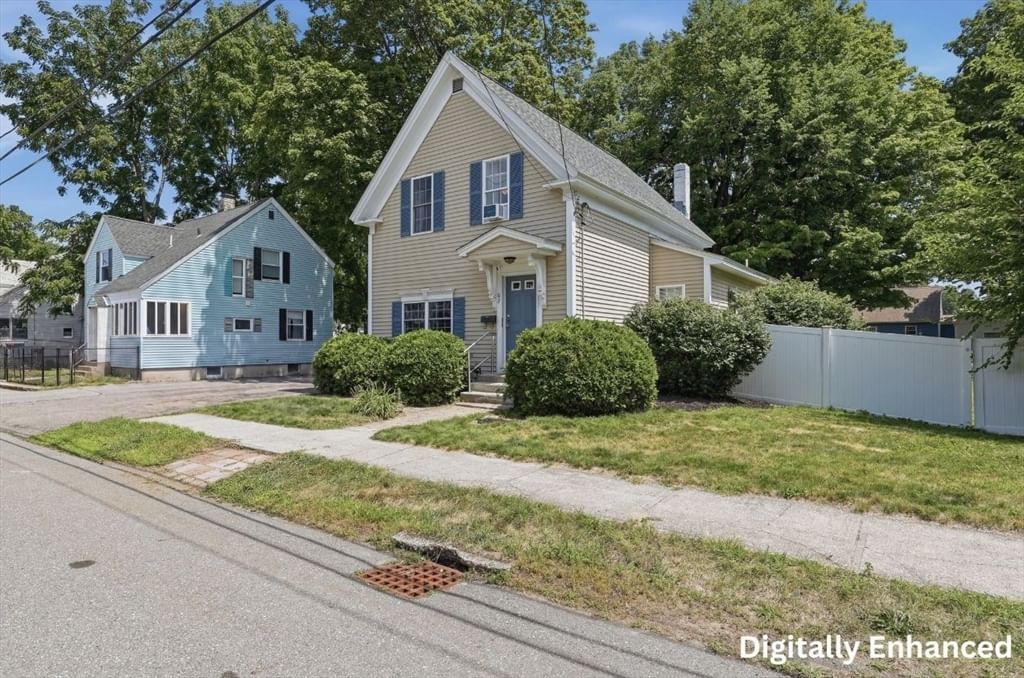 63 Vine Street Leominster — Photo 2 of 28