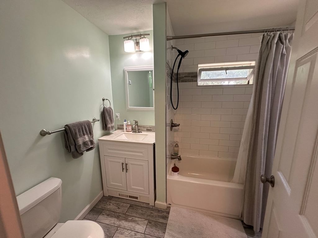 84 Line, Southampton, MA 01073 photo 5