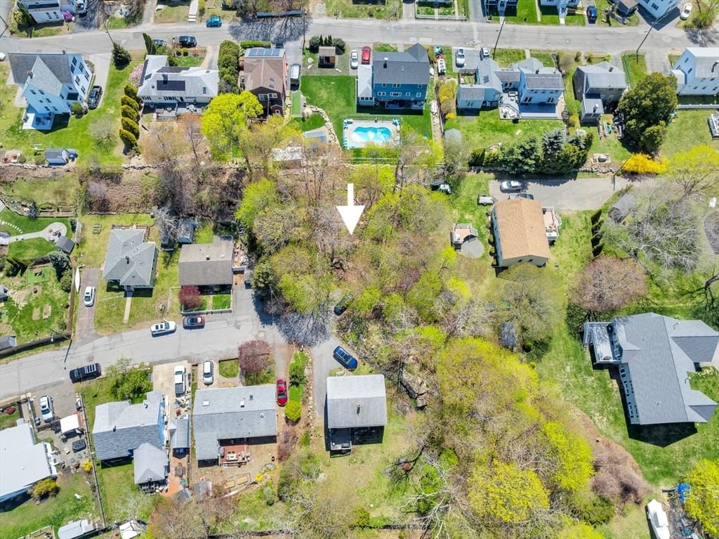 10 Hudson Rd Gloucester — Photo 4 of 5