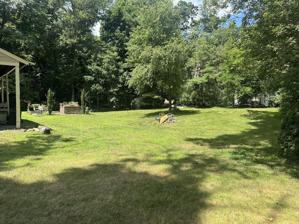 76 Andover Rd Billerica — Photo 14 of 33