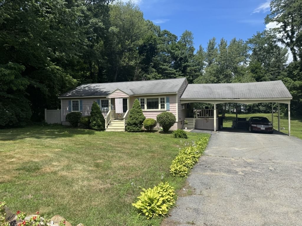 76 Andover Rd Billerica — Photo 2 of 33