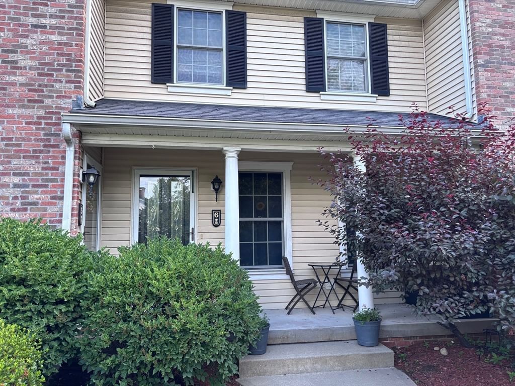 Property at 138 Main St #6, Westfield, MA 01085