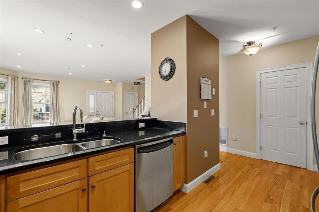 52 Tilden Commons Drive #52 Quincy — Photo 8 of 38