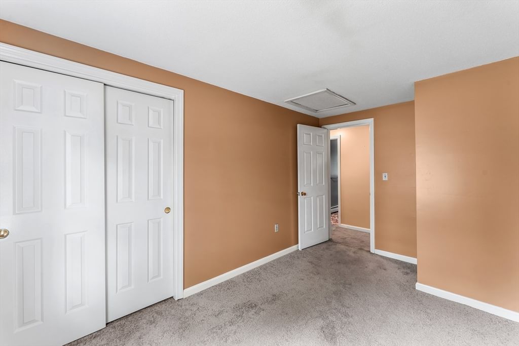 27 Quincy Ave #27 Dedham — Photo 18 of 28