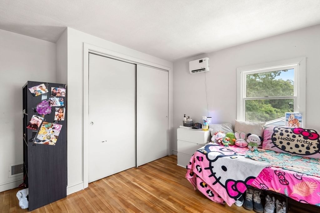 64 Spring View Drive Lynn — Photo 19 of 40