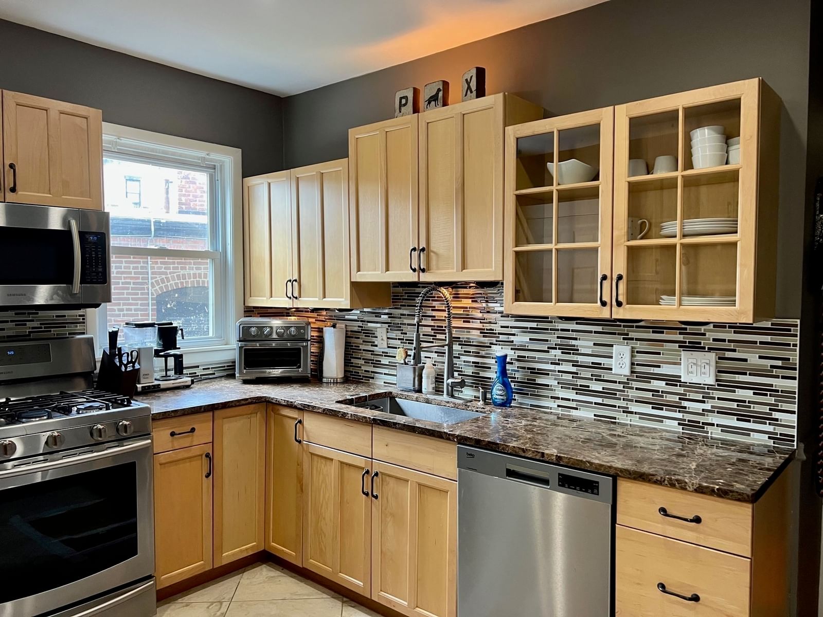 72 Bakersfield St #1 Boston — Photo 3 of 21