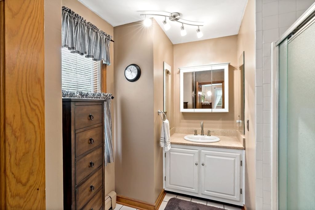 8 Peter Cooper Drive Wareham — Photo 26 of 39