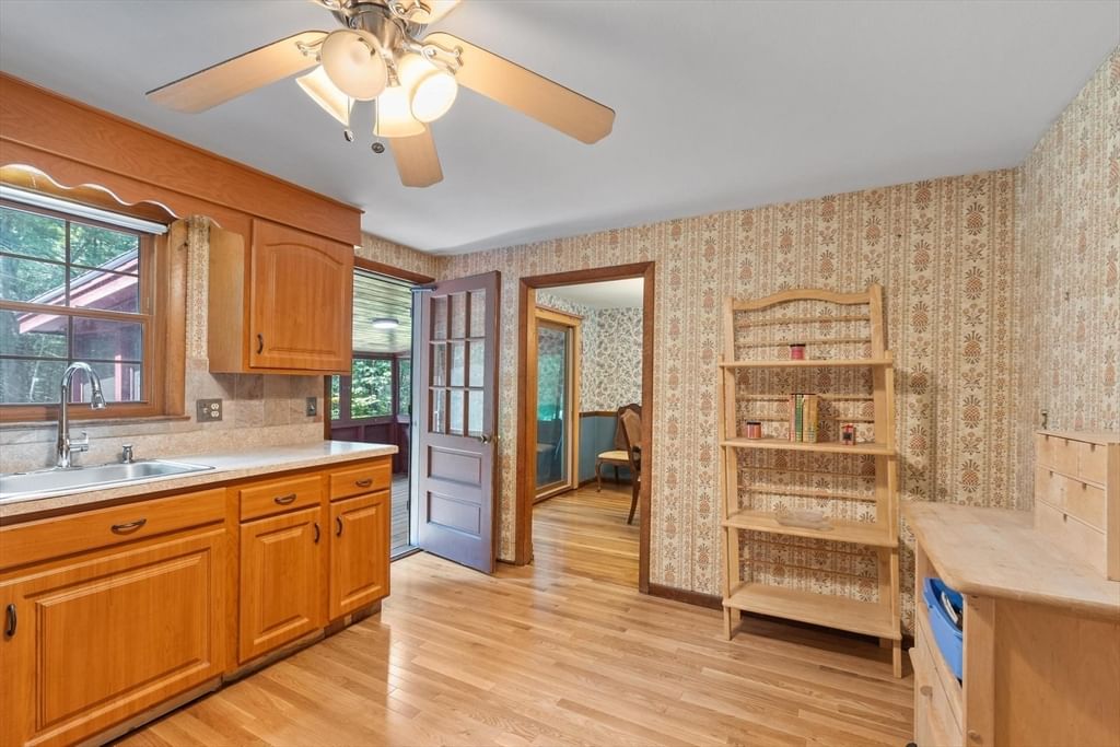7 Meadowbrook Rd Chelmsford — Photo 16 of 34