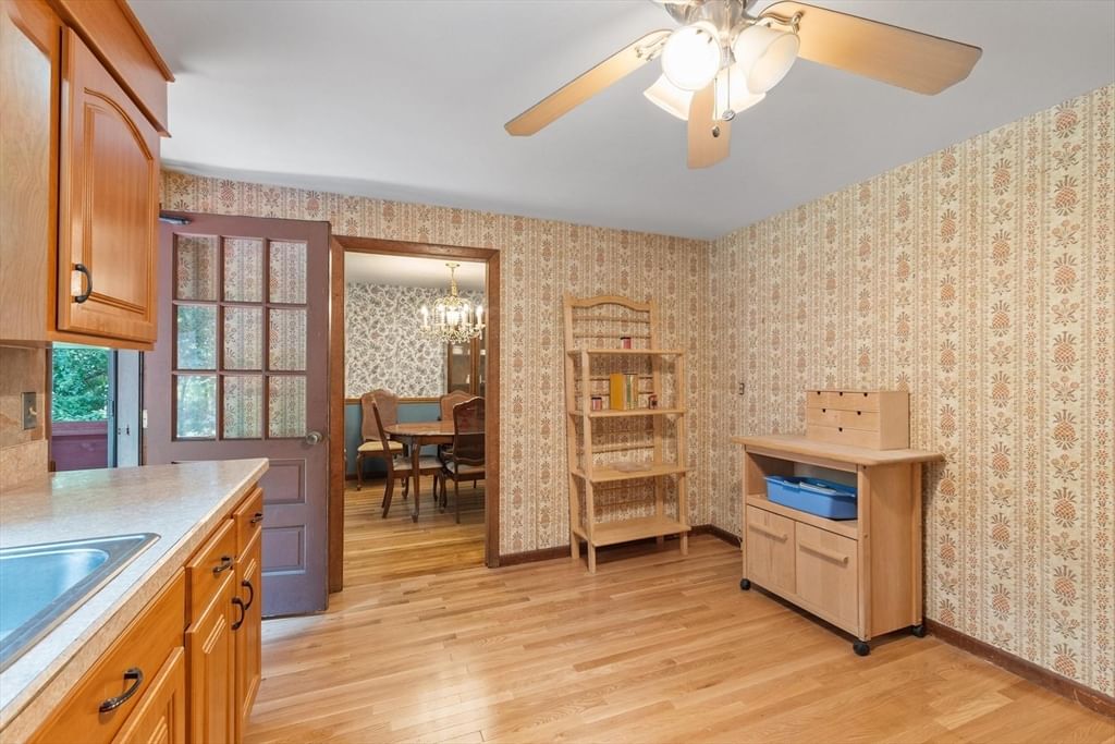 7 Meadowbrook Rd Chelmsford — Photo 17 of 34