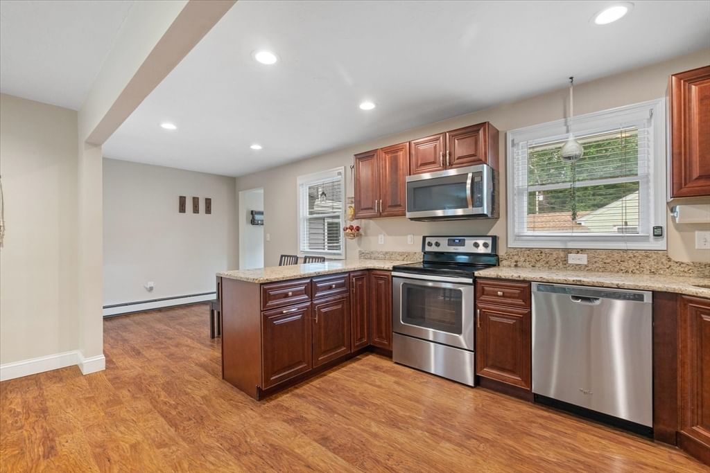 19 Richard Avenue, West Boylston, MA 01583 photo 2