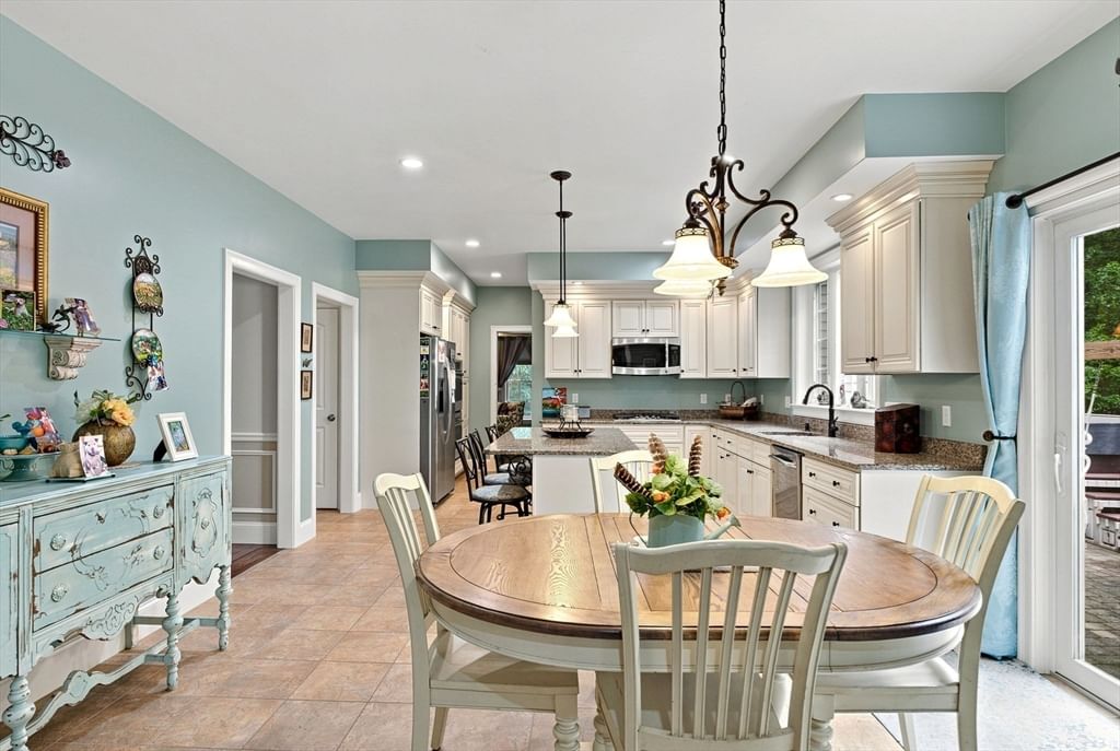 184 Abbot Street Andover — Photo 16 of 42