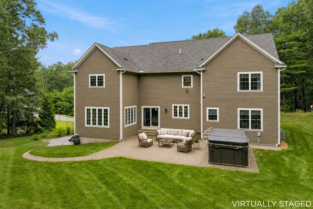 184 Abbot Street Andover — Photo 3 of 42