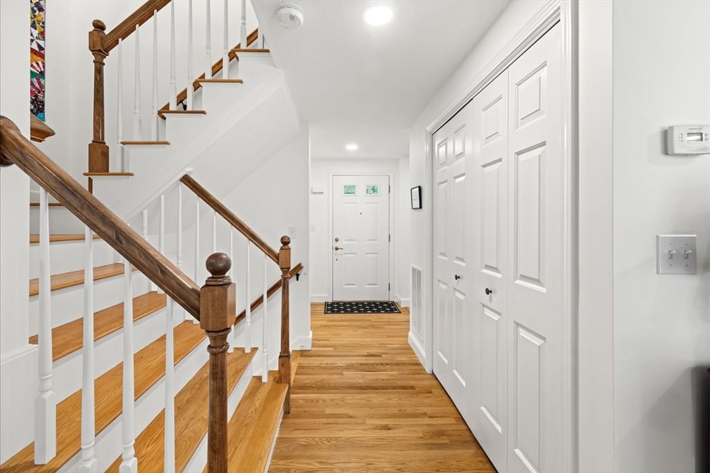 56 Bay Farm Rd #56 Duxbury — Photo 4 of 41