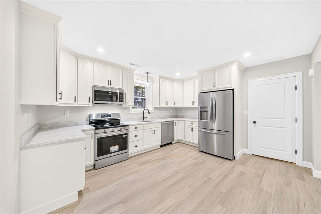 6 Mchugh Ave Billerica — Photo 26 of 42