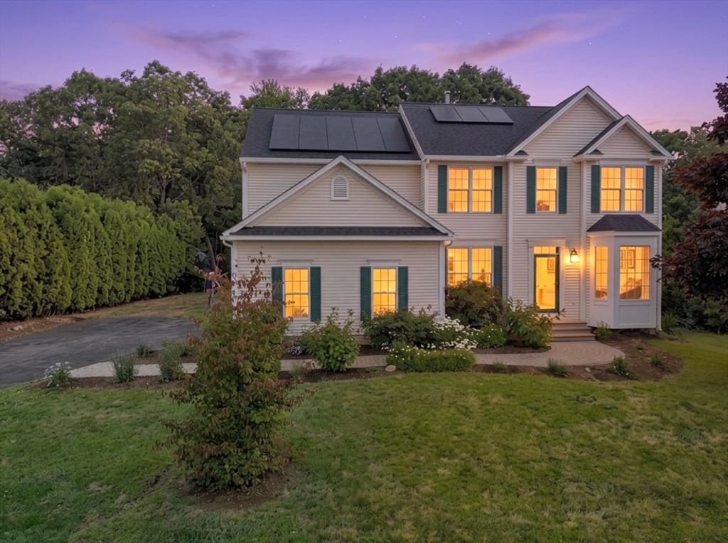 Property at 16 Seaver Farm Lane, Grafton, MA 01560
