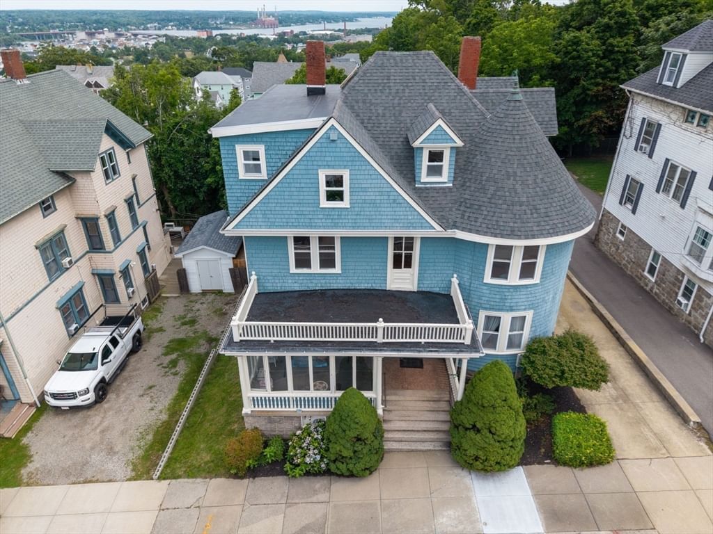 330 Lincoln Ave Fall River — Photo 6 of 42