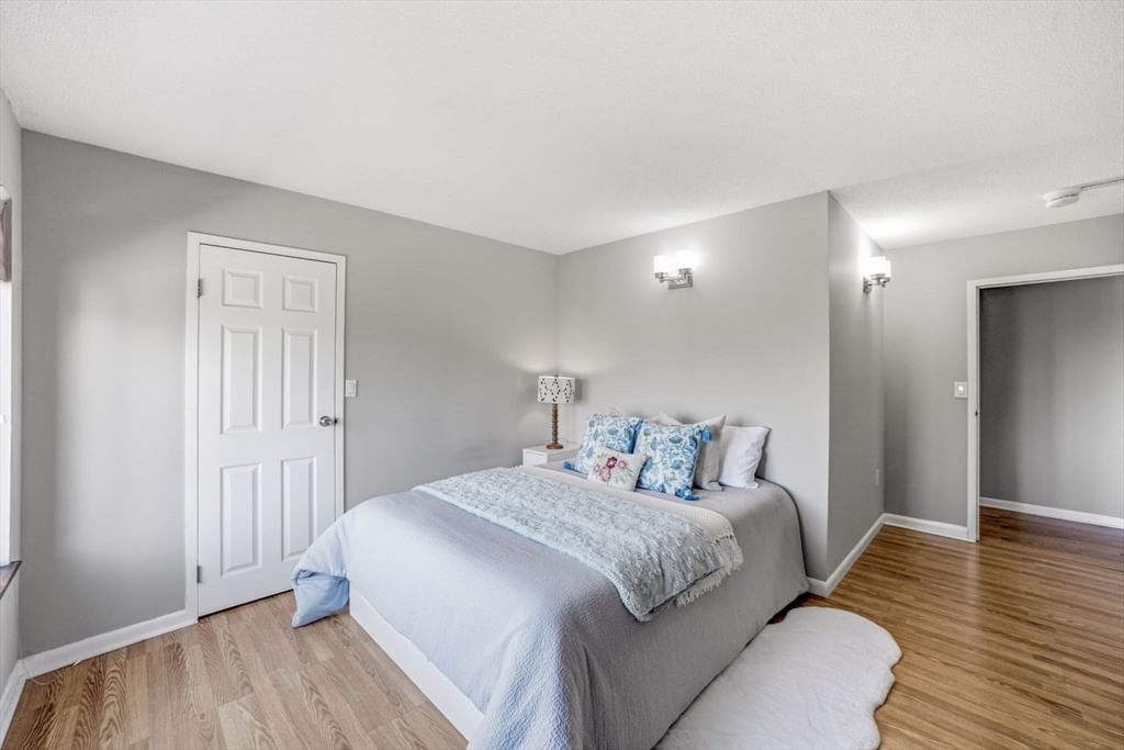 30 Stearns Road #505 Brookline — Photo 11 of 33