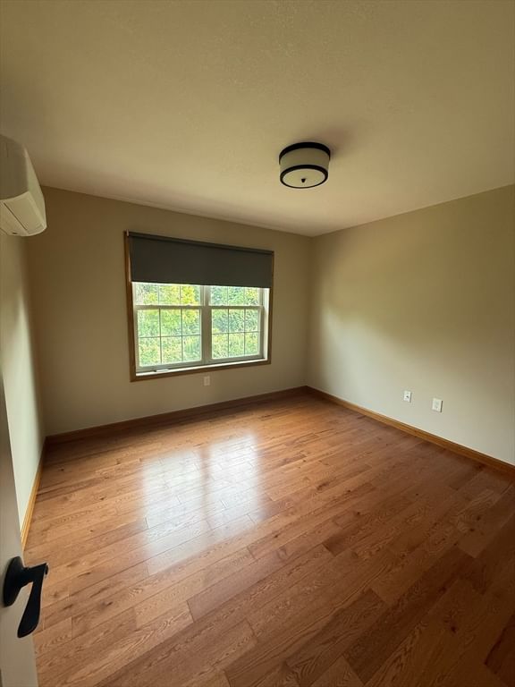 12 Ward Avenue Easthampton — Photo 15 of 30