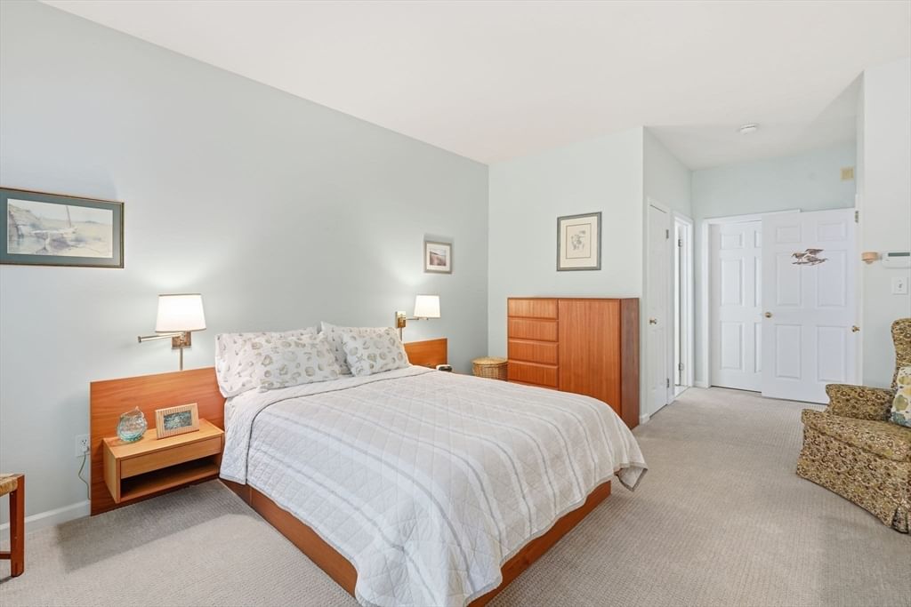 12 Chestnut Ln #12, Bedford, MA 01730 photo 4