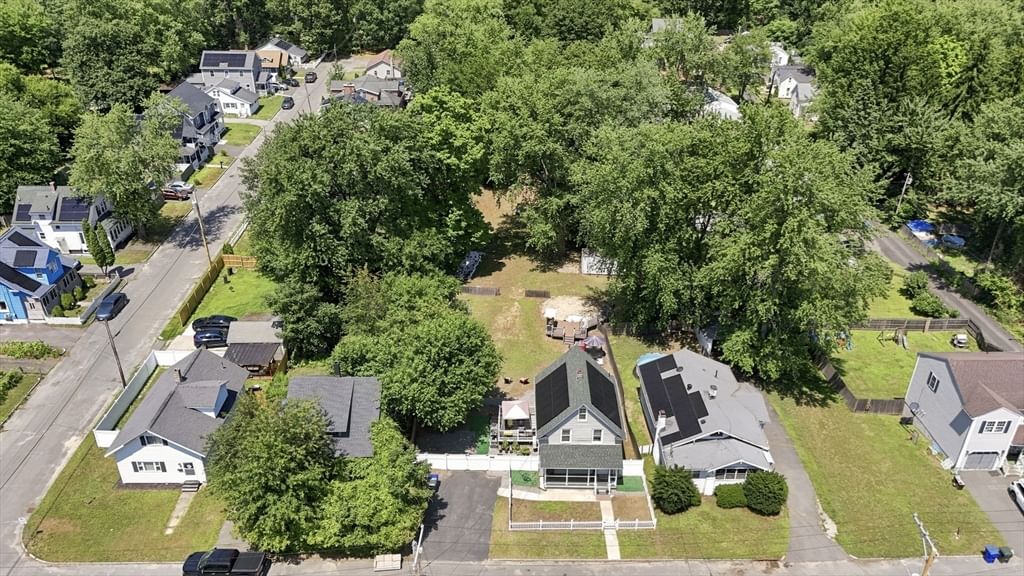 72 Switzer Street Springfield — Photo 12 of 40
