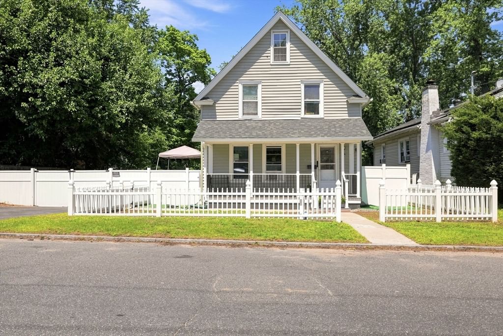 72 Switzer Street Springfield — Photo 6 of 40