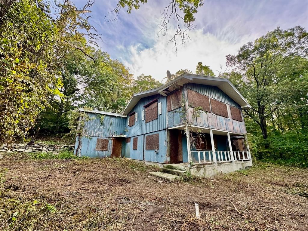28 Cherry St Shrewsbury — Photo 4 of 9