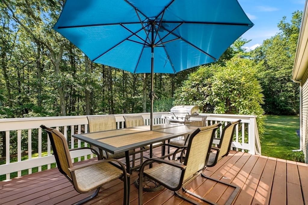 5 Longwood Drive Hopkinton — Photo 17 of 39