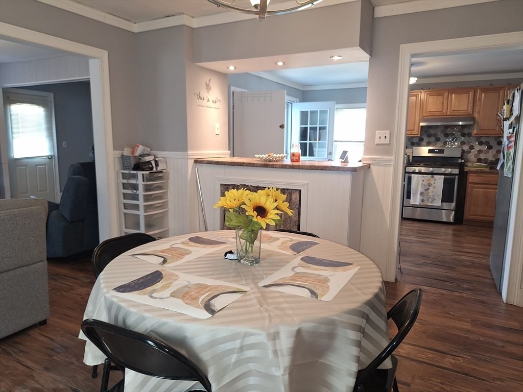407 Clarendon St Fitchburg — Photo 16 of 28