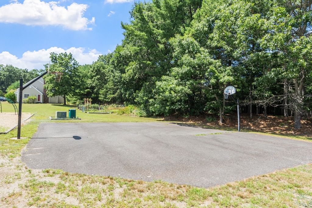 172 Ayer Road #F1 Shirley — Photo 10 of 38