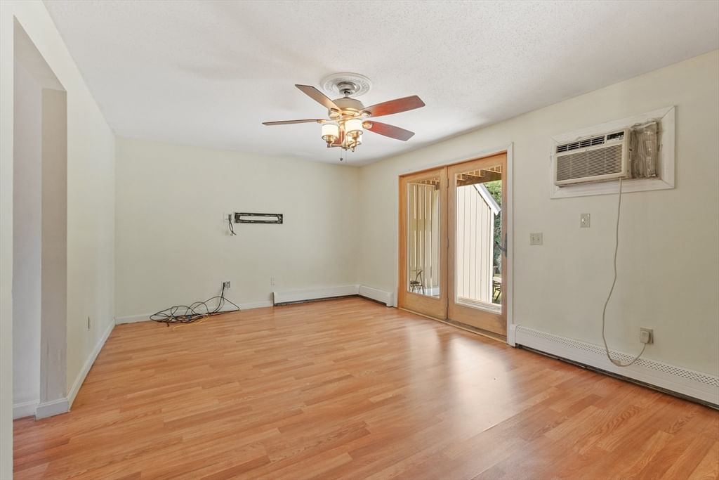 172 Ayer Road #F1 Shirley — Photo 21 of 38