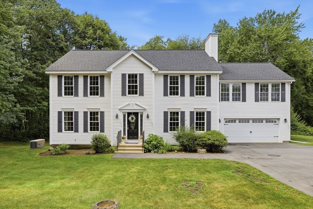 Property at 139 Autumn Rd, Dracut, MA 01826