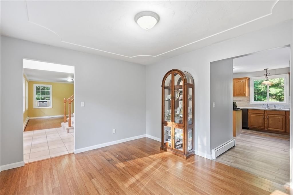 8 Rebecca Rd Freetown — Photo 20 of 38